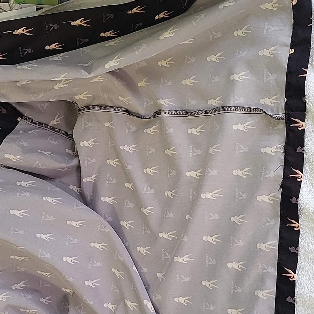 Playboy Collectible Marilyn Monroe Vintage Shirt. Size Medium. - Picture 7 of 16